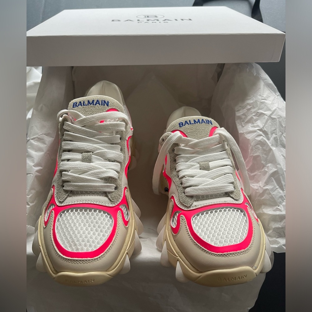 New Balmain
B-East panelled lace-up sneakers W/37 / 7US